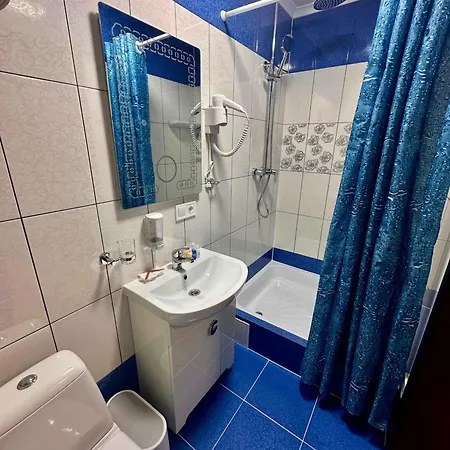 Hotel Raffaello Rostoki