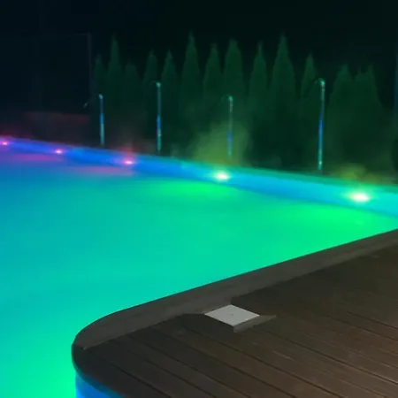 Raffaello מלון Rostoki