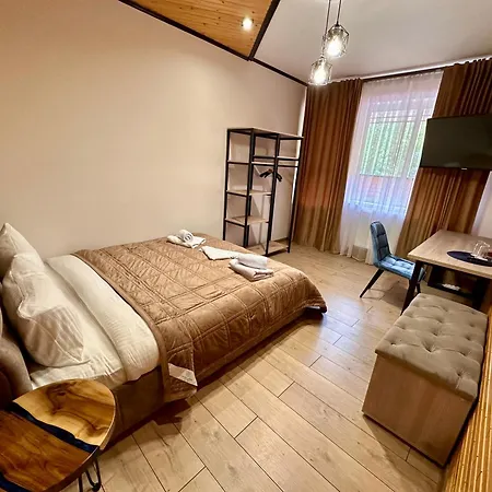 Hotel Raffaello Rostoki